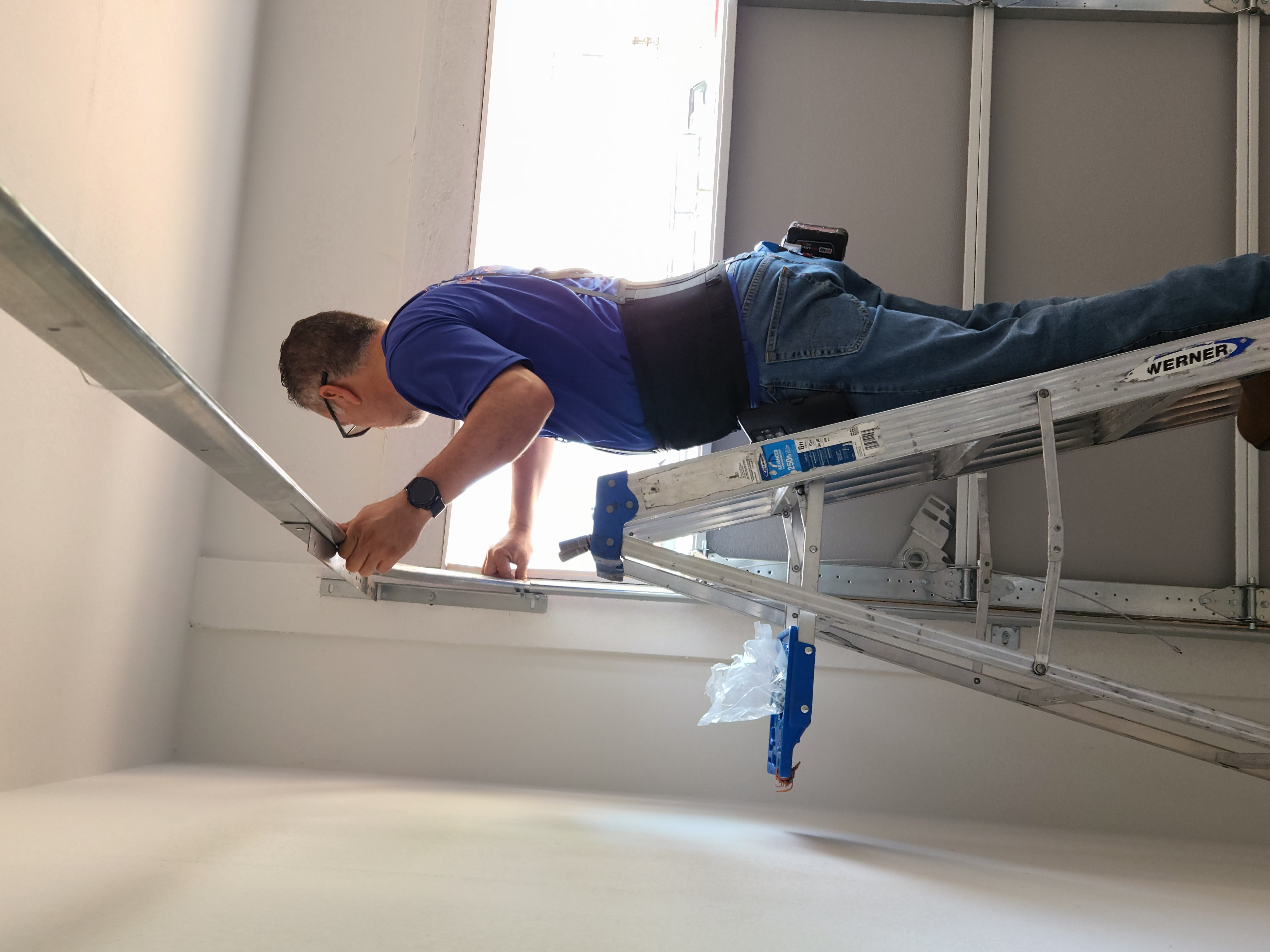 MAINTENANCE - Professional Garage Door Service McAllen TX