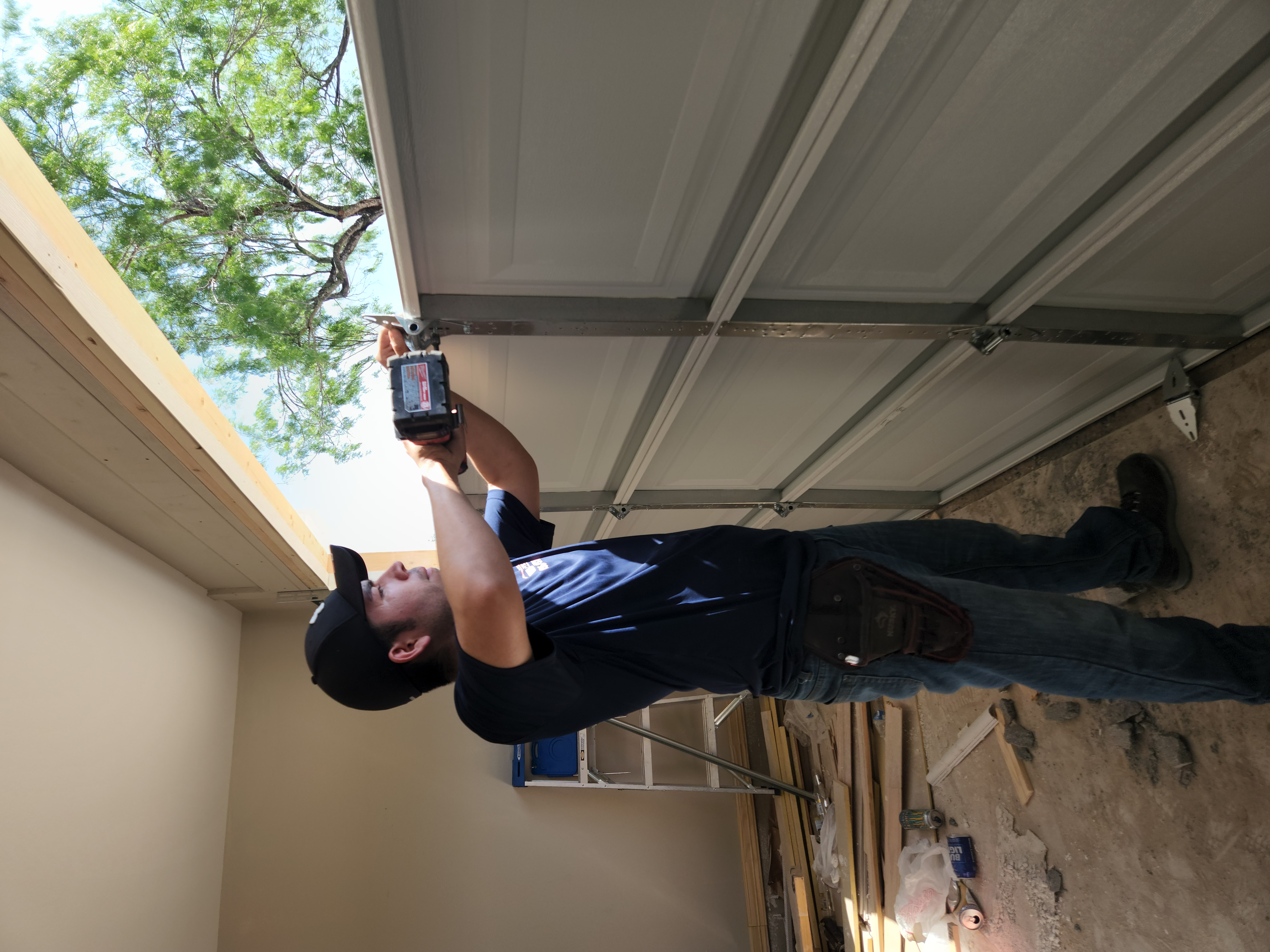 MAINTENANCE - Professional Garage Door Service McAllen TX
