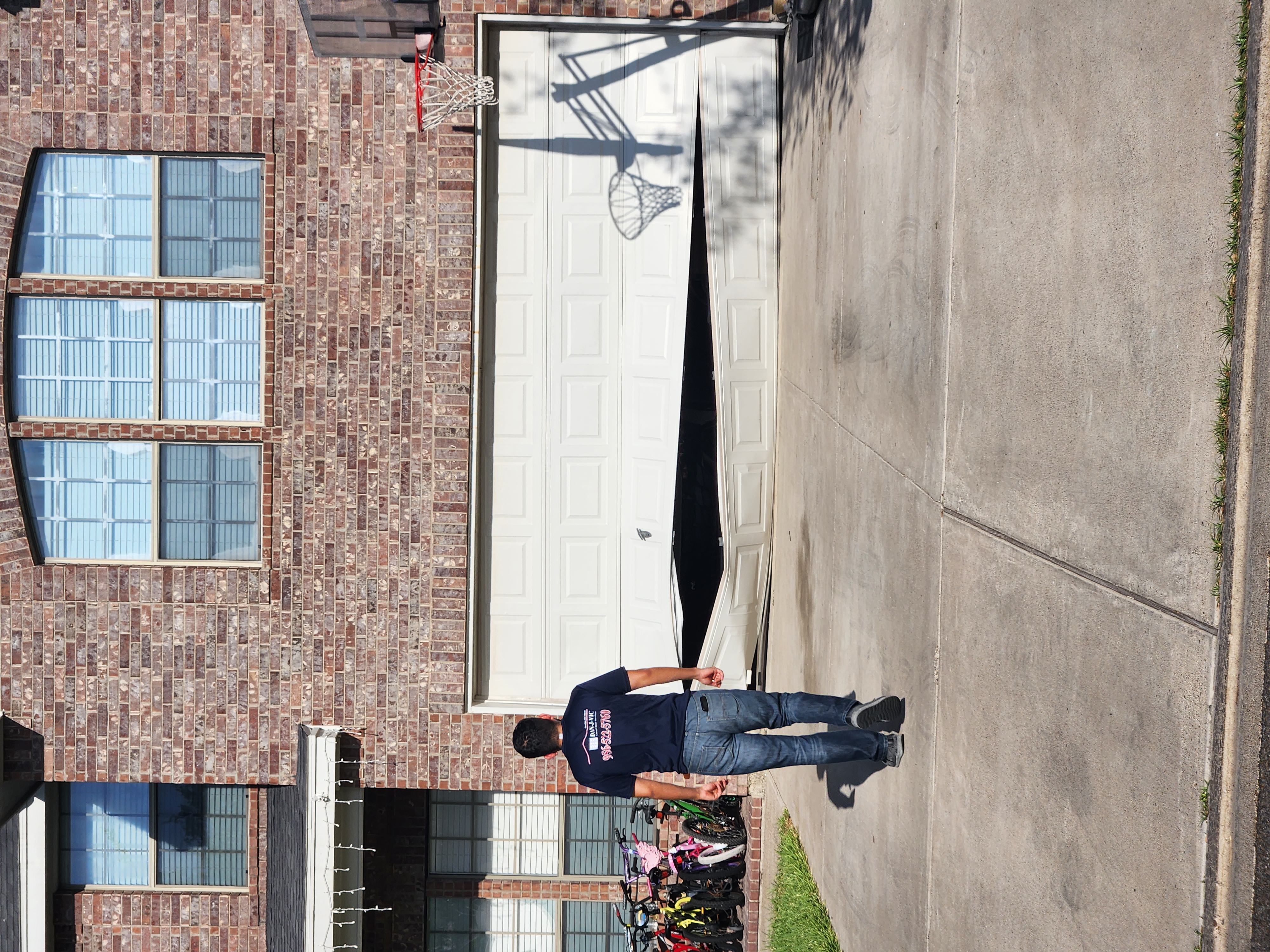 911 EMERGENCY REPAIRS - Professional Garage Door Service McAllen TX
